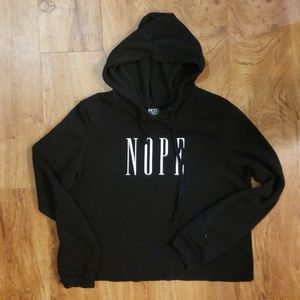 NOPE CROPPED PULLOVER